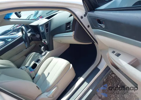 2010 Subaru Outback 2.5I Premium from USA, damaged, VIN 4S4BRCCC4A3376752